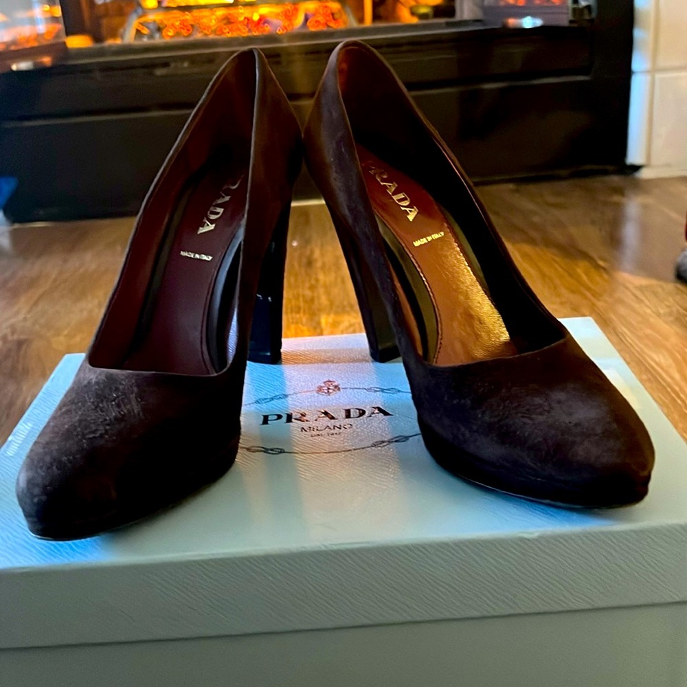 Ladies, Prada, chocolate brown suede platform heels.